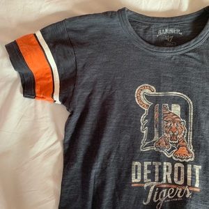 🦋 Detroit Tigers Shirt 🦋